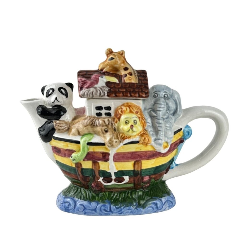 Vtg Noahs Ark Teapot New World Specialties Ceramic Decorative Animals Bible